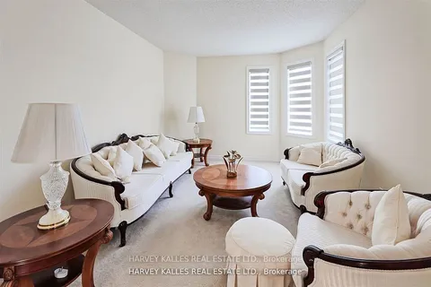 5108 Heatherleigh Avenue, ON L5V 1M7