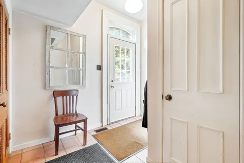 11 Third Avenue, ON L9W 1G8