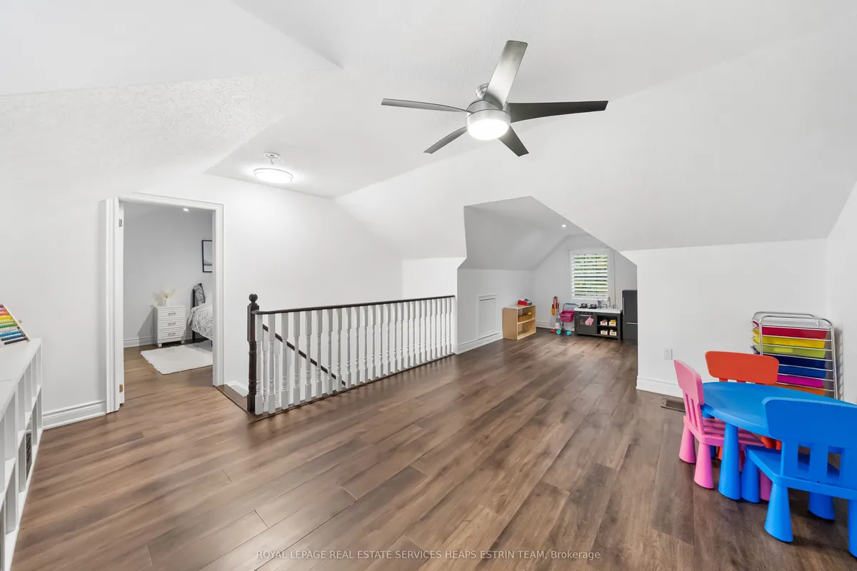 11 Tyre Avenue, ON M9A 1C5