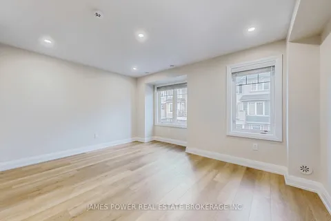 6020 Derry Road, ON L9T 8L6