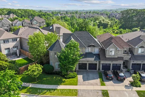 2454 Springforest Drive, ON L6M 0A1