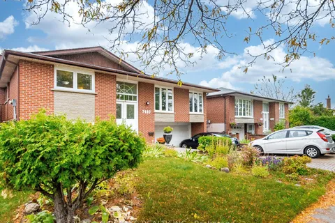 7497 Middleshire Drive, ON L4T 3S3