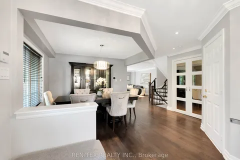 7245 Pallett Court, ON L5N 8E5