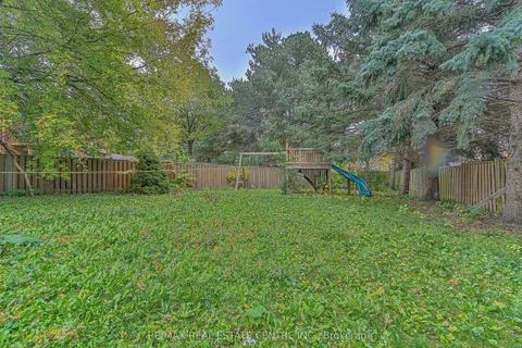 20 Mozart Crescent, ON L6Y 2W7