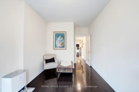 14 LABRISH Road, ON L7A 5C2