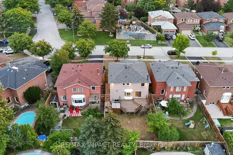 4086 Rossland Crescent, ON L5L 4B8