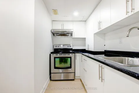 31 Garibaldi Drive, ON L6X 4Z2