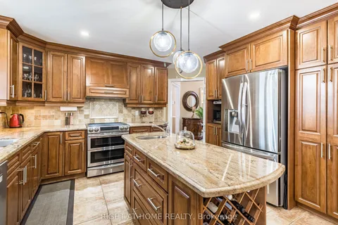 13250 Tenth Side Road, ON L7G 4S5