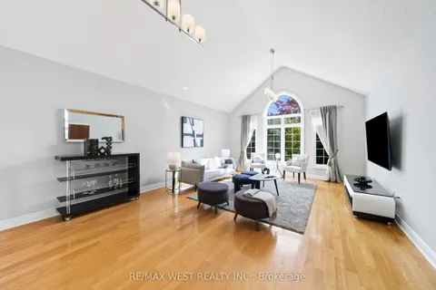 1 Nova Scotia Road, ON L6Y 5K8