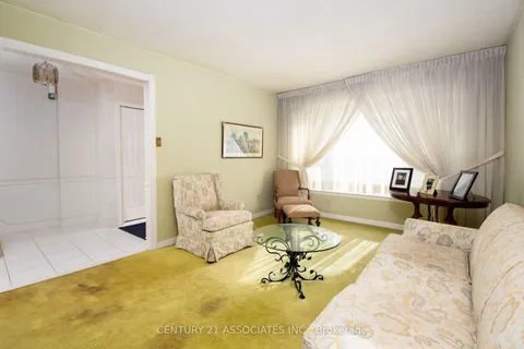 120 Elgin Drive, ON L6Y 2E8