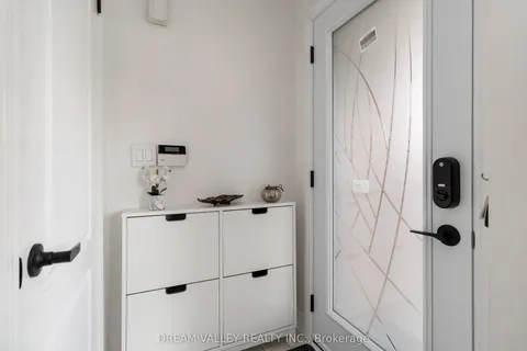 1517 Evans Terrace, ON L9T 5J5