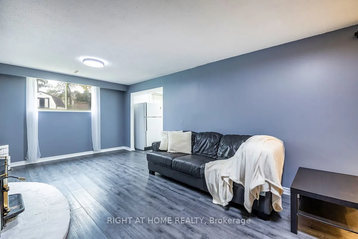 100 Humber Lea Road, ON L7E 3T7