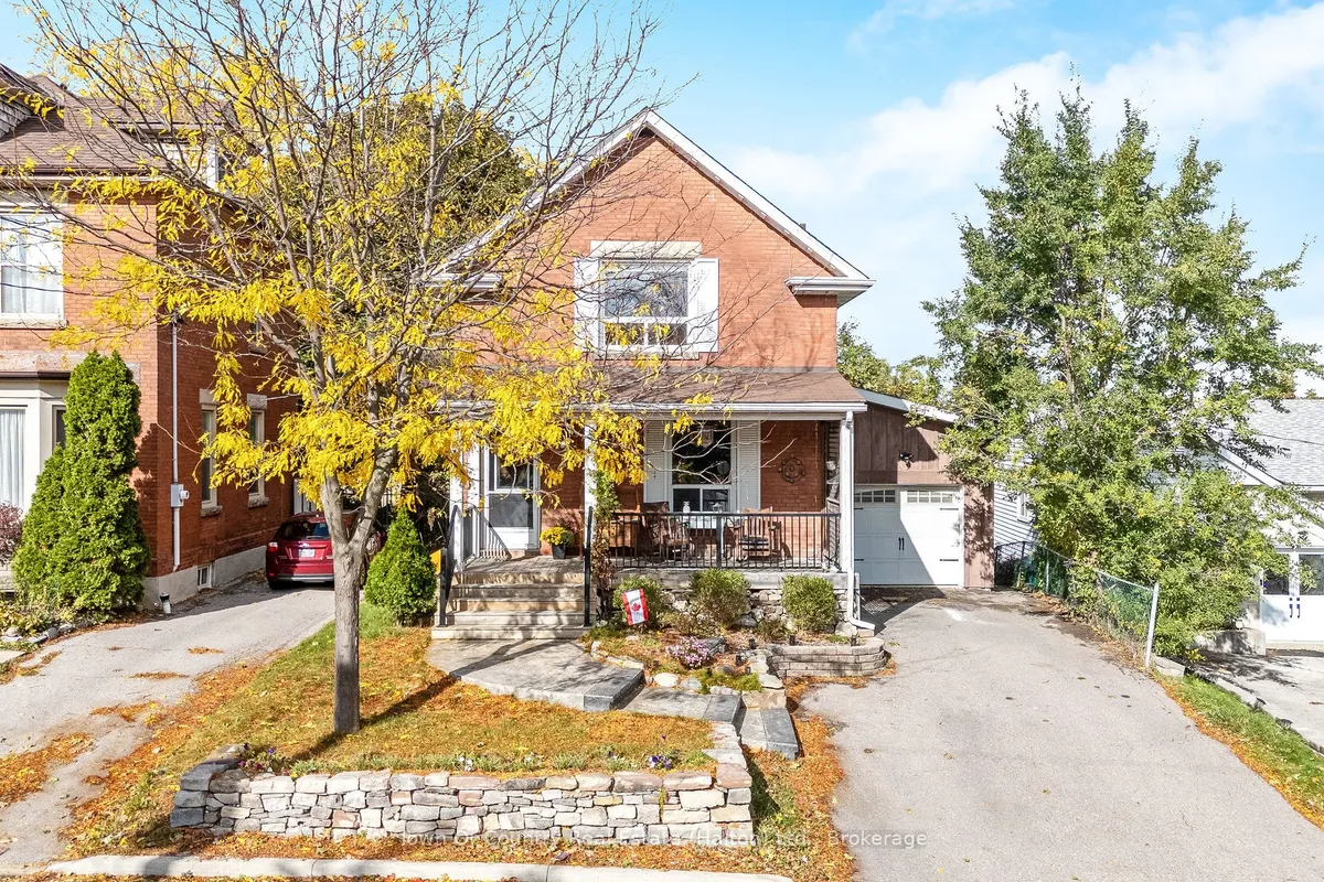 10 English Street, ON L6X 1L4