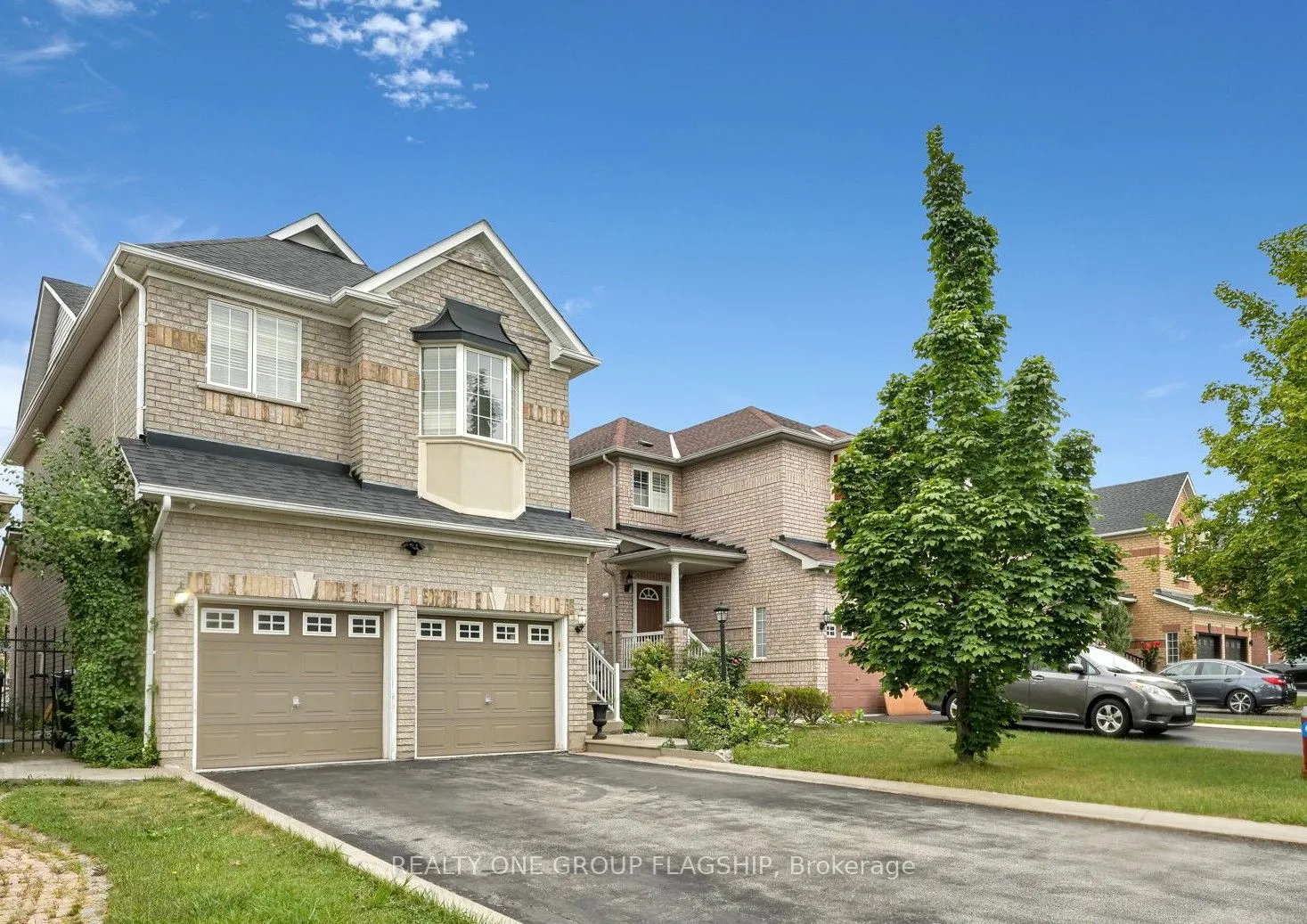 1128 Knotty Pine Grove, ON L5W 1J6