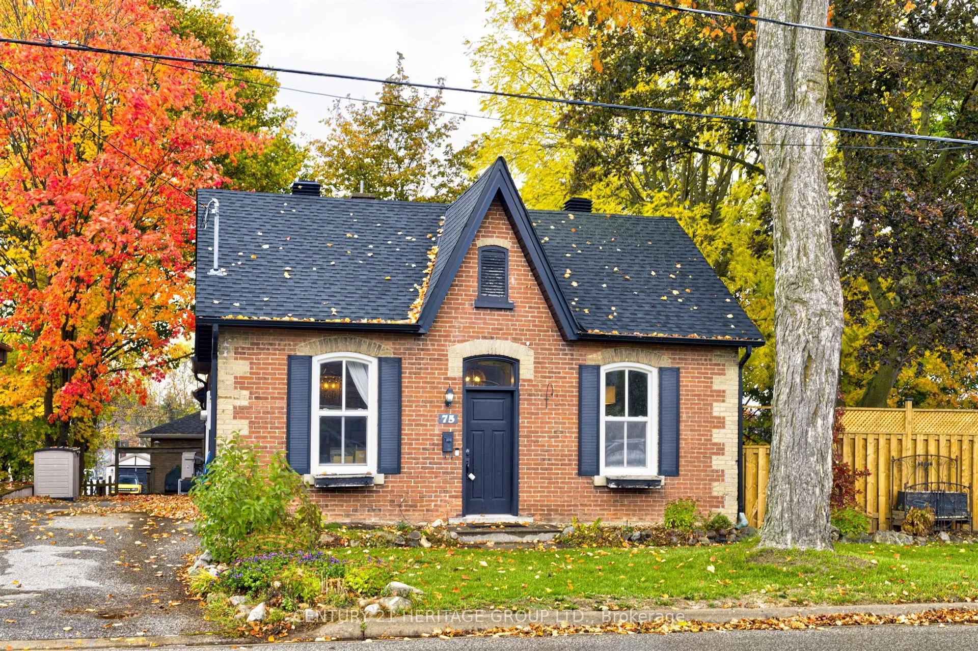 75 John Street, ON L9W 2P7