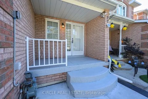 32 Torada Court, ON L7A 1H6