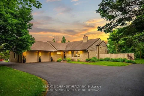 2038 15TH SIDE Road, ON L0P 1J0