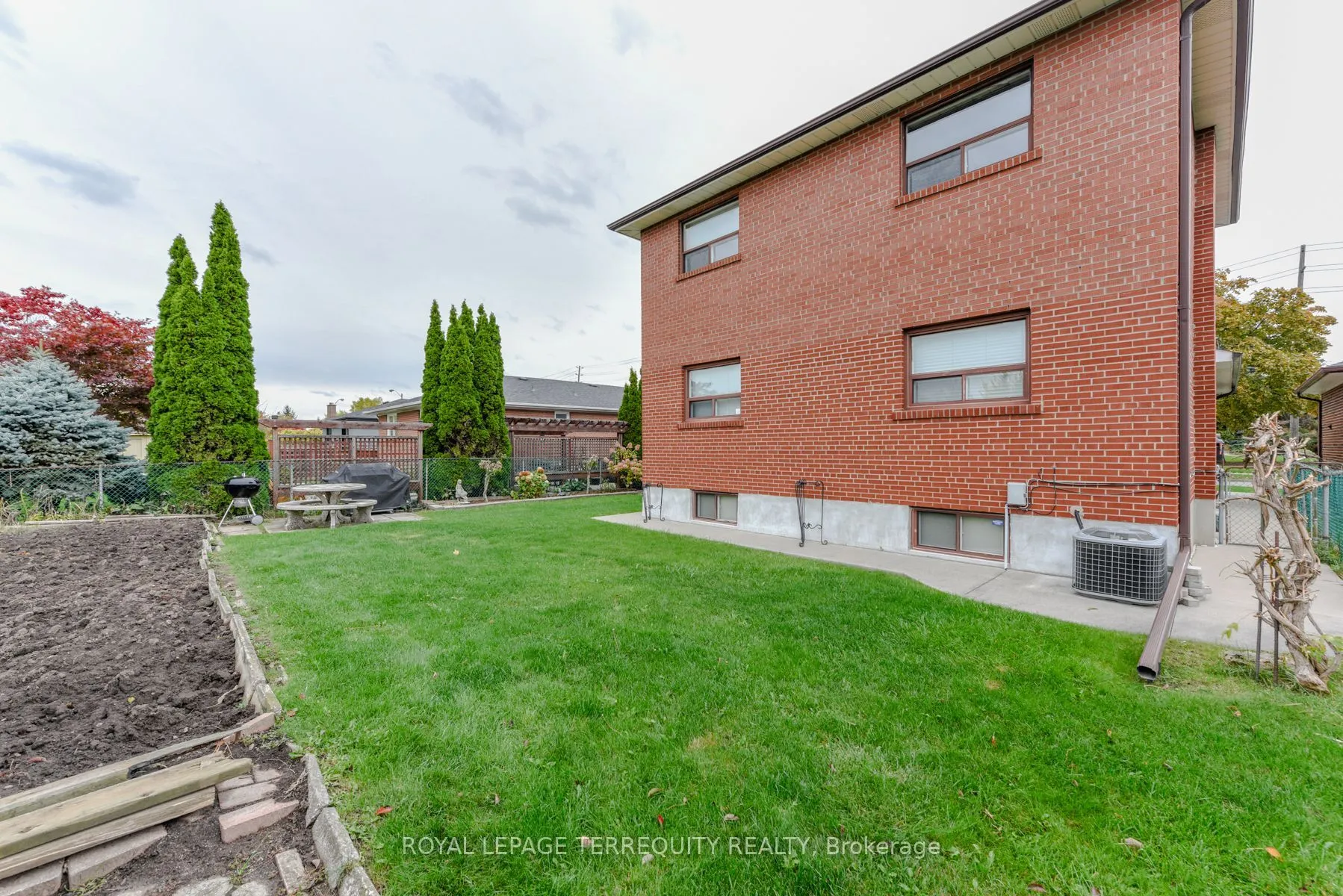 94 Melbert Road, ON M9C 3R1