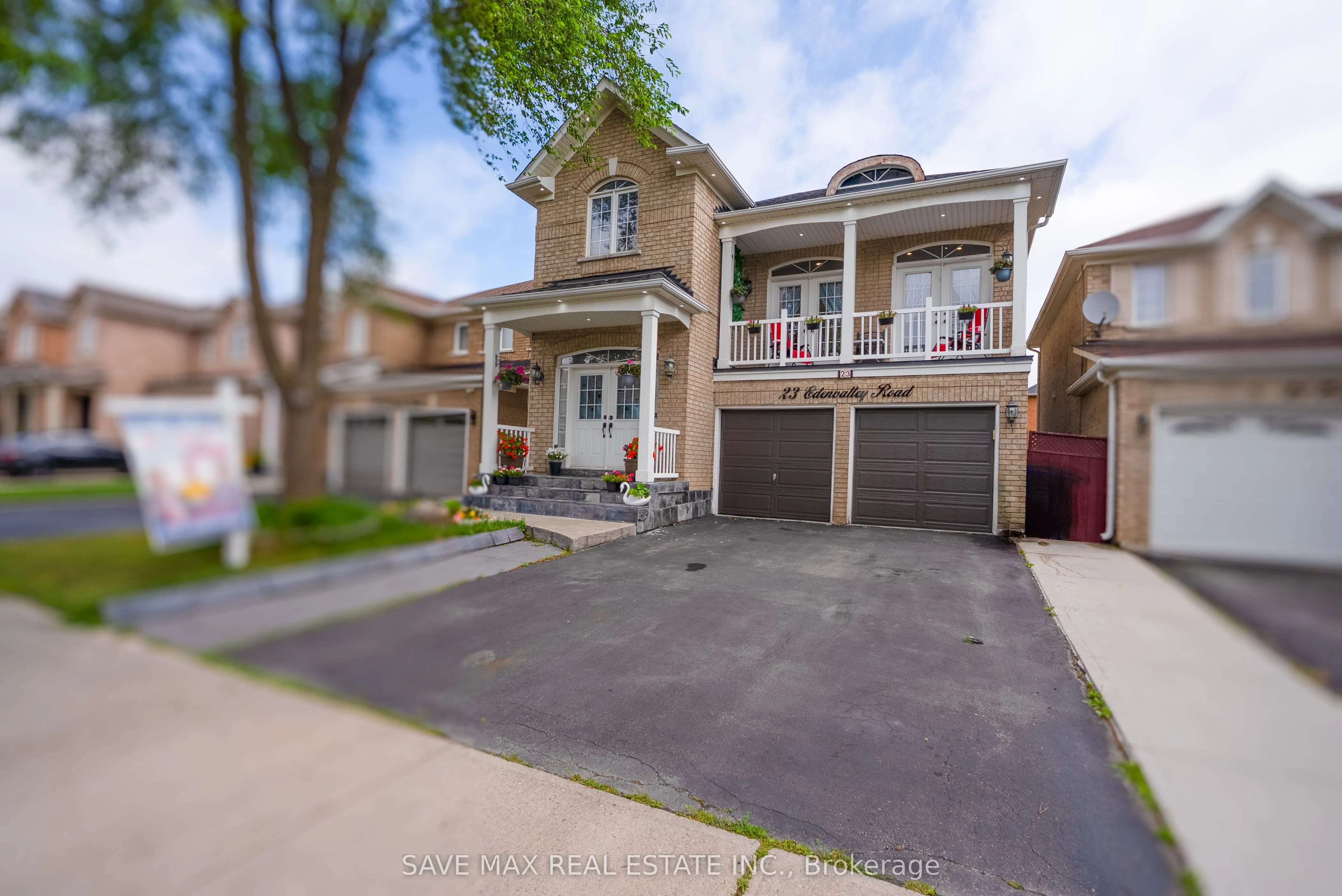 23 Edenvalley Road, ON L7A 2M6