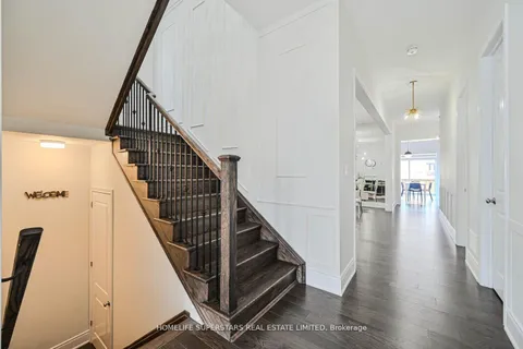 56 Arthur Griffin Crescent, ON L7C 4E9