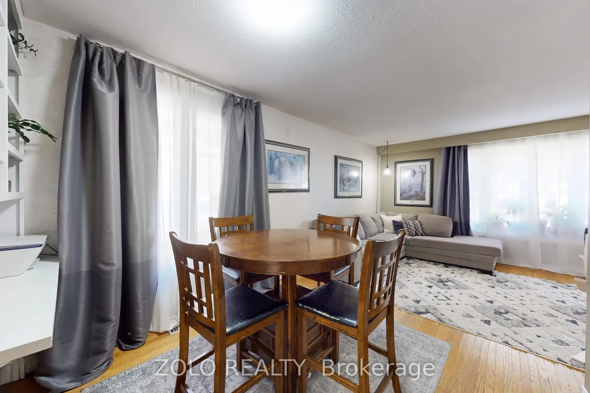 26 Cardwell Street, ON L9W 2V6