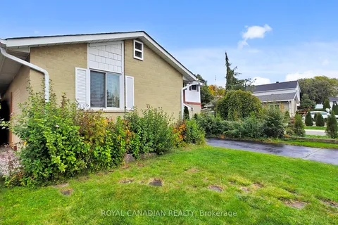 17 Haley Court, ON L6S 1N6