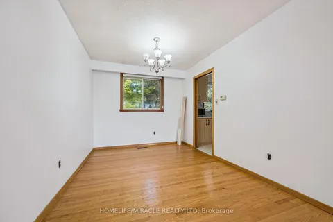 56 Elgin Drive, ON L6Y 1A8