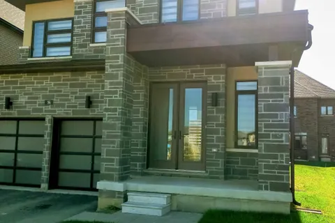14 Michener Drive, ON L6R 4E9