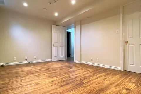 1554 Parish Lane, ON L6M 2Z6