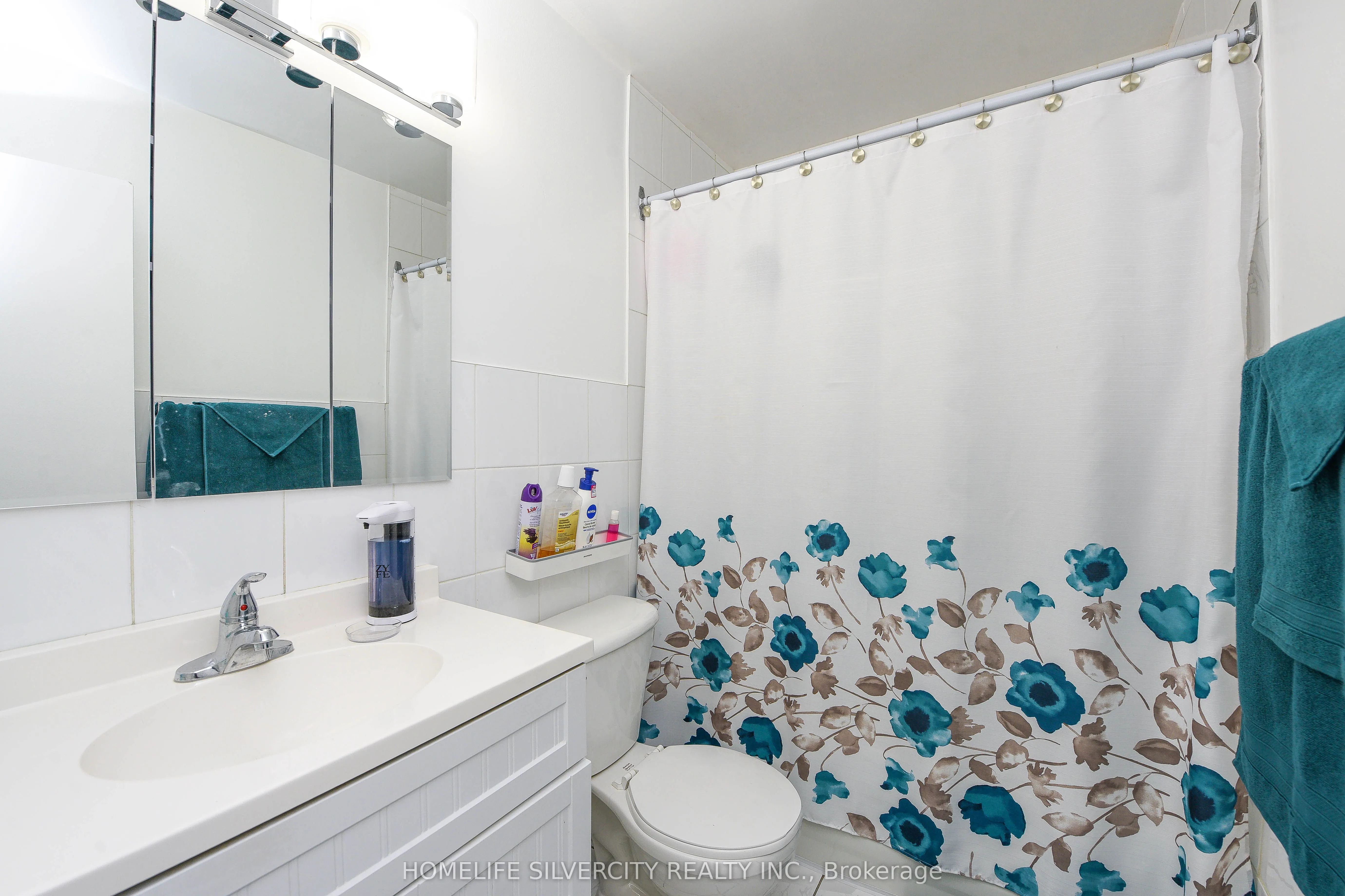 3786 Teeswater Road, ON L4T 2A4