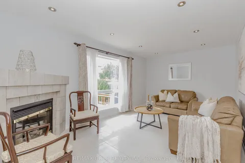 7399 Terragar Boulevard, ON L5N 8G7