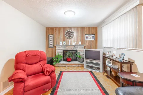 20 Manorcrest Street, ON L6S 2X1