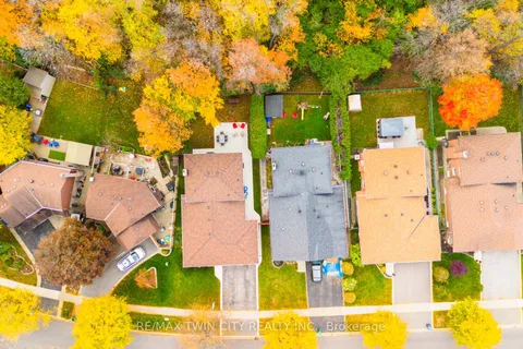 20 Manorcrest Street, ON L6S 2X1