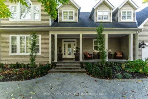 354 Country Club Crescent, ON L5J 2P8