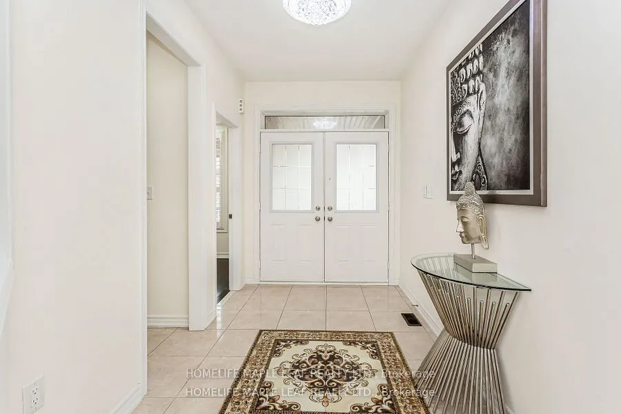 11 Cloverhaven Road, ON L6P 4E4