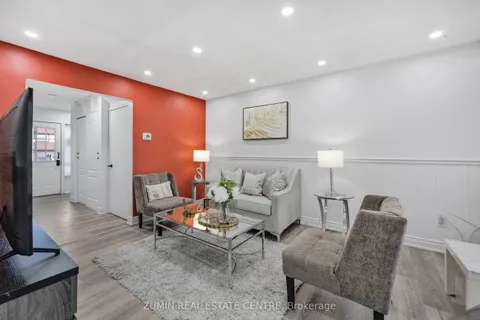 14 Johanna Drive, ON L9W 3S5