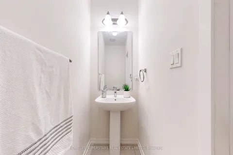 154 Landsbridge Street, ON L7E 2C8