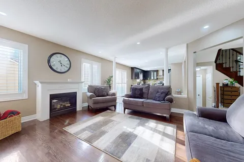 230 Edenbrook Hill Drive, ON L7A 2W7