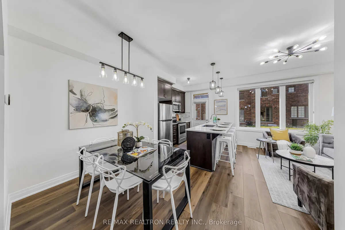 8 Emily Street, ON L7A 0A9