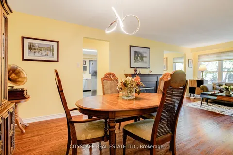 22 Jade Crescent, ON L6S 3H1