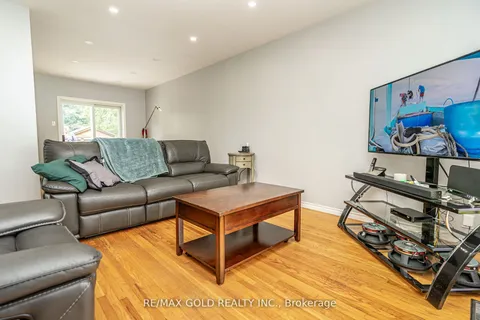 41 Aberdeen Crescent, ON L6T 2P8