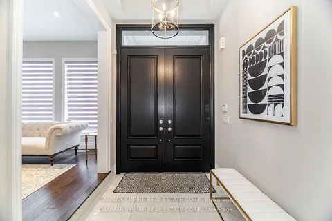 386 Tudor Avenue, ON L6K 2V5