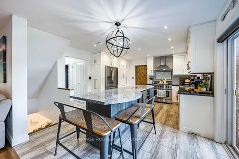 13098 22 Side Road, ON L7G 4S4