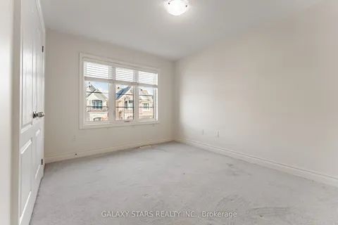 1226 Mcphedran Point, ON L9E 1J8