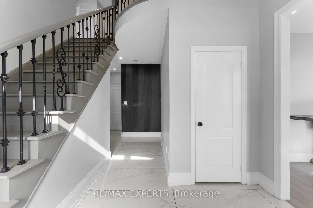 8047 Financial Drive, ON L6Y 0M9