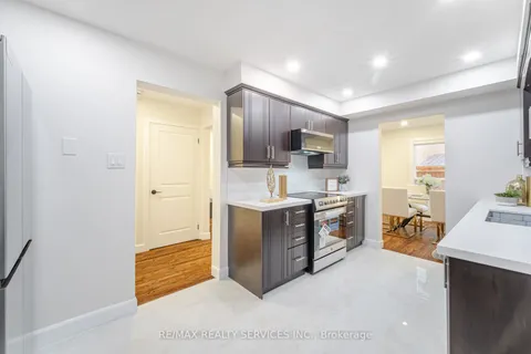 96 Toba Crescent, ON L6Z 4R8