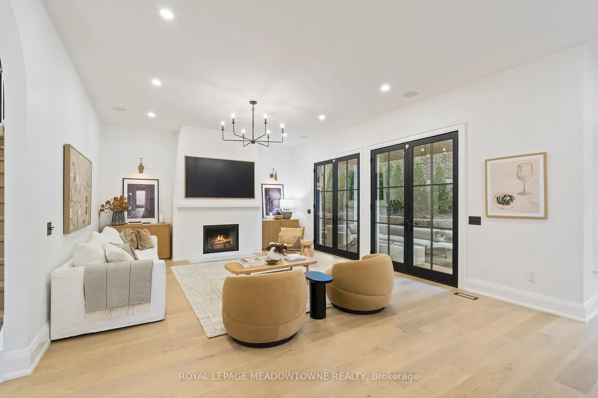 166 Mill Street, ON L7G 2C3