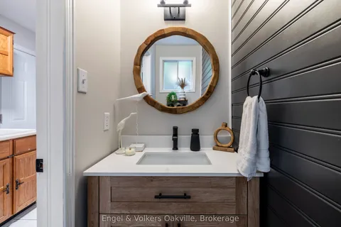 1181 Grange Road, ON L6H 1P8