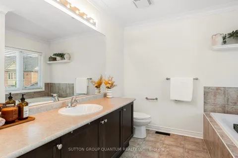 161 Mccready Drive, ON L9T 0V2