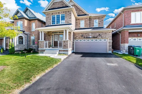 9 Sinatra Street, ON L6R 4B1